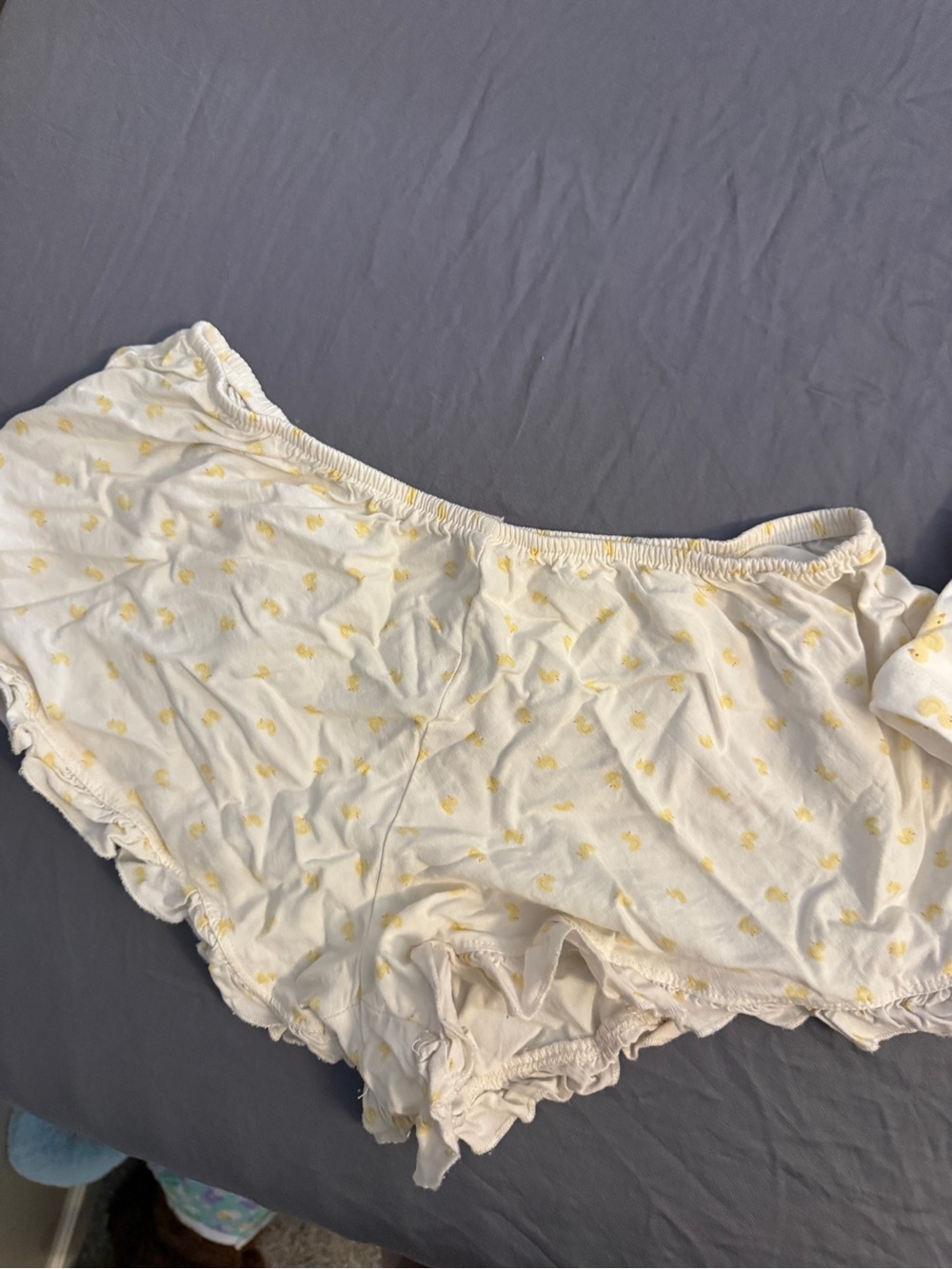 Brandy Melville Cream Pajama Shorts with Yellow Heart Print